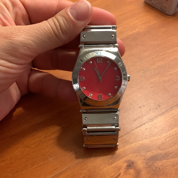 Marc Jacobs Watch - Picture 3 of 4